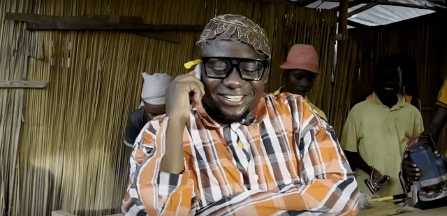 DOWNLOAD: Brother K Ft. Mo Fedha – Ananipenda Yeye (mp3)